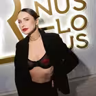 julya_puh Telegram Logo