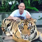 aleksandrtkachenko_com Telegram Logo